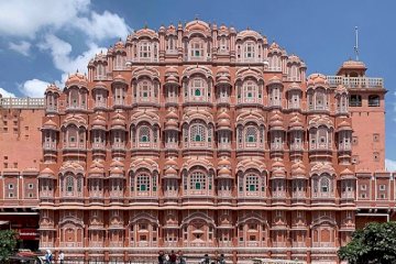 Golden Triangle : Delhi |Tajmahal | Jaipur – Luxury Trip