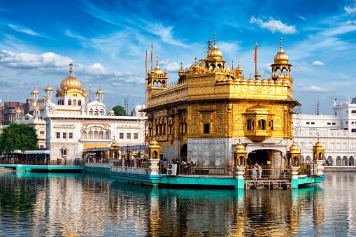 How to Experience the Golden Temple’s Langar: A Unique Part of the Tour